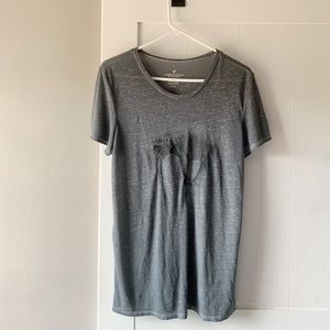 American Eagle Outfitters elephant t-shirt